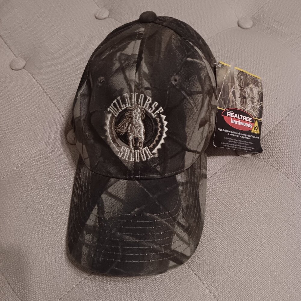 Wildhorse Salon camo hat brand new